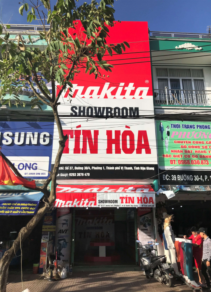 Showroom Tín Hòa